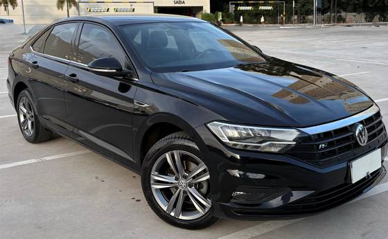VOLKSWAGEN JETTA 1.4 250 TSI TOTAL FLEX R-LINE TIPTRONIC